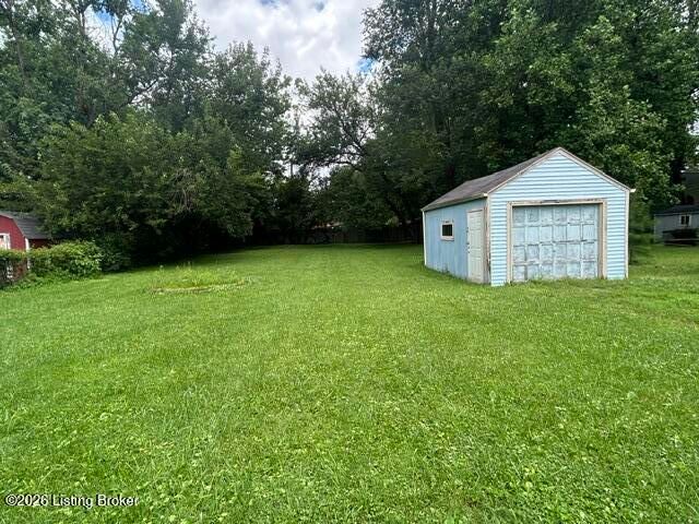 3715 Carol Rd, Louisville, KY 40218