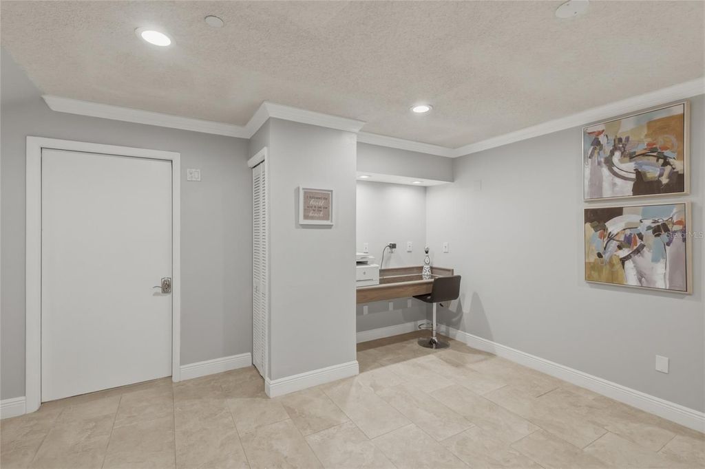 Image 29 of property listing at 1912 HARBOURSIDE DRIVE 604, Longboat Key, FL 34228