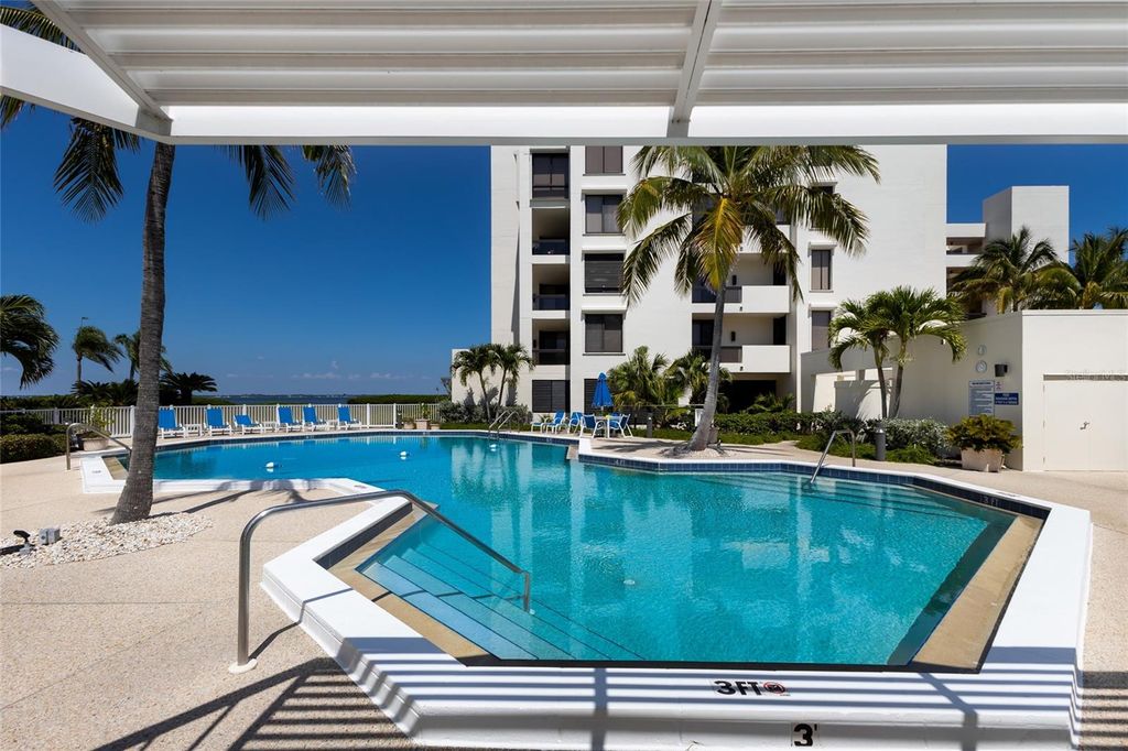 Image 48 of property listing at 1912 HARBOURSIDE DRIVE 604, Longboat Key, FL 34228