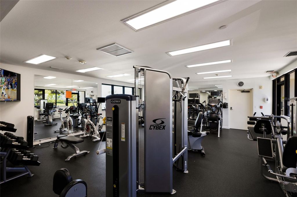 Image 53 of property listing at 1912 HARBOURSIDE DRIVE 604, Longboat Key, FL 34228