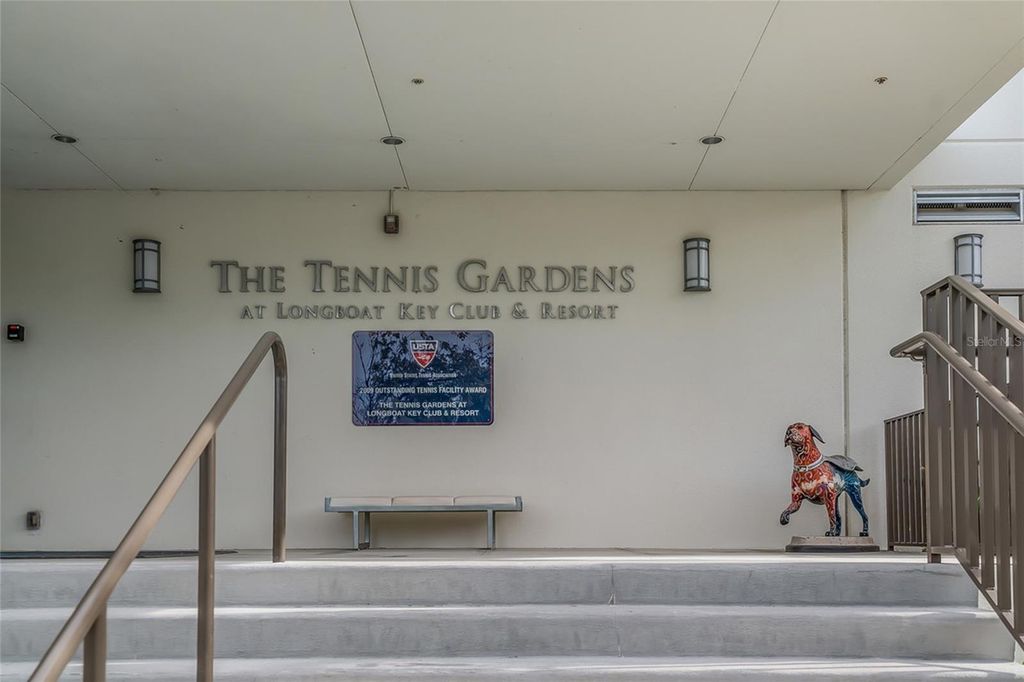 Image 84 of property listing at 1912 HARBOURSIDE DRIVE 604, Longboat Key, FL 34228