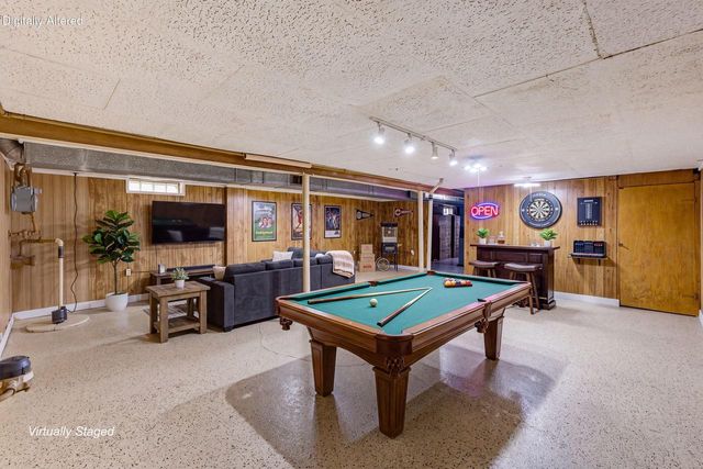 1940 S 33rd STREET, Milwaukee, WI 53215