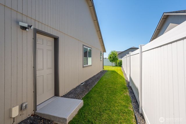 614 S Rees Street, Moses Lake, WA 98837
