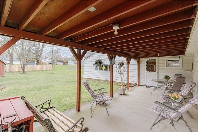 1706 Westwood Drive, Twinsburg, OH 44087
