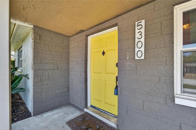 5300 FALCON DRIVE, Holiday, FL 34690