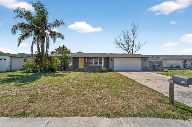 5300 FALCON DRIVE, Holiday, FL 34690