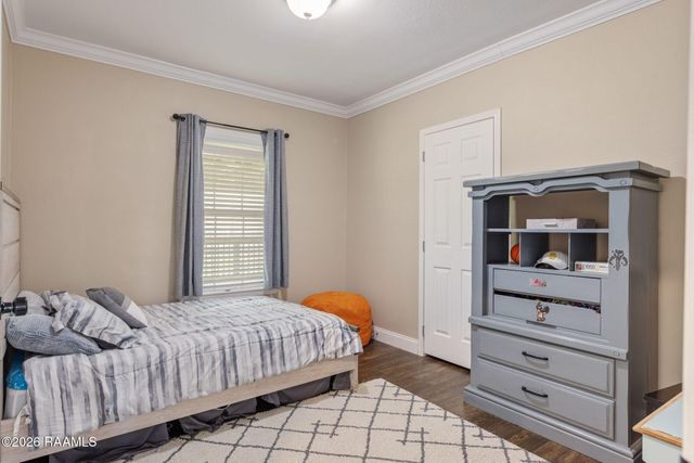 112 Fortune Hill Gardens Lane, Youngsville, LA 70592