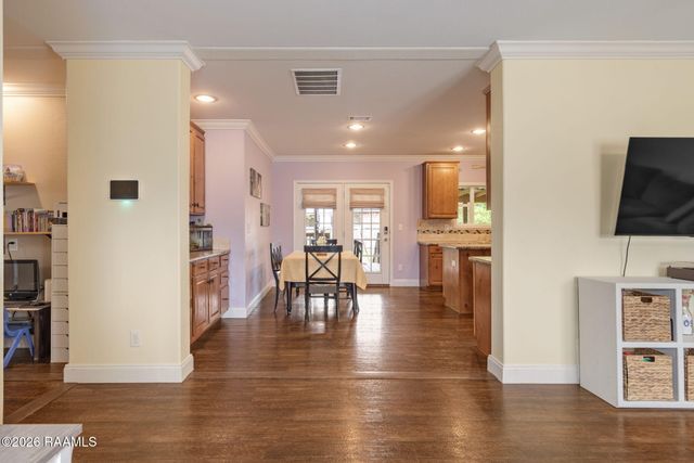 112 Fortune Hill Gardens Lane, Youngsville, LA 70592