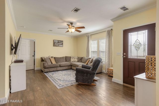 112 Fortune Hill Gardens Lane, Youngsville, LA 70592