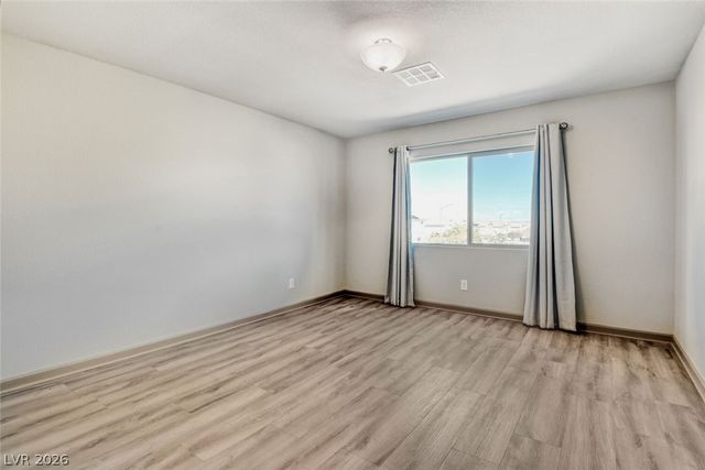 8606 Elk Run Court, Las Vegas, NV 89139