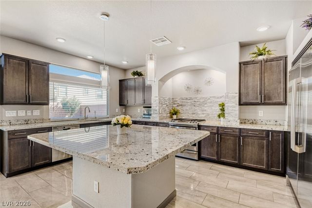 8606 Elk Run Court, Las Vegas, NV 89139