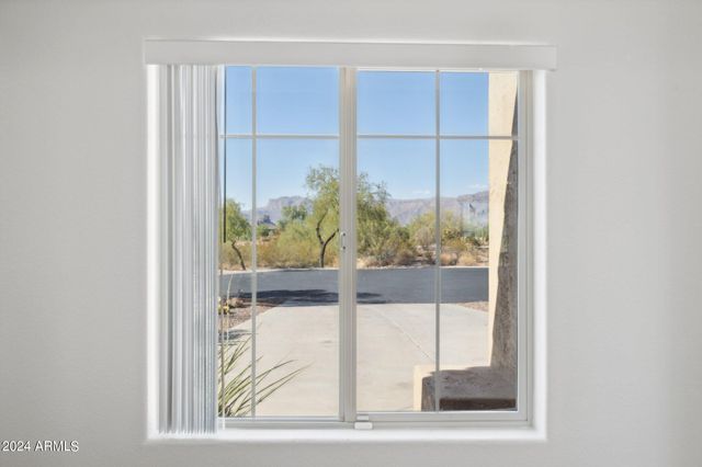 10109 E TRAILHEAD Court, Gold Canyon, AZ 85118