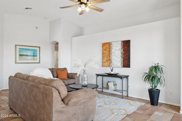 10109 E TRAILHEAD Court, Gold Canyon, AZ 85118