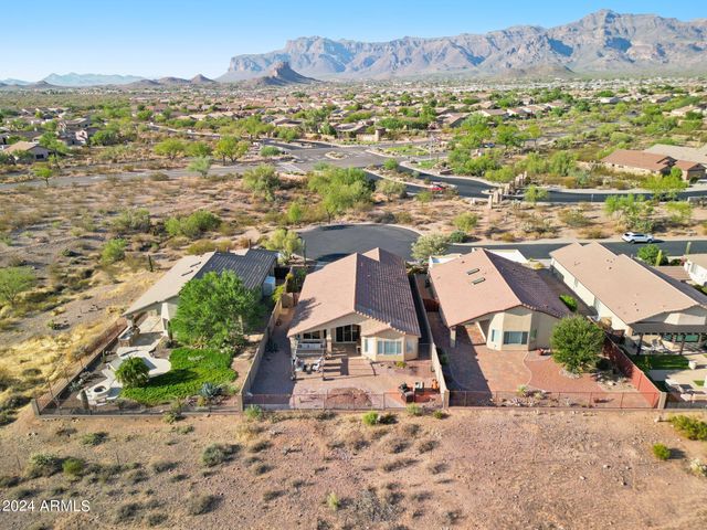 10109 E TRAILHEAD Court, Gold Canyon, AZ 85118