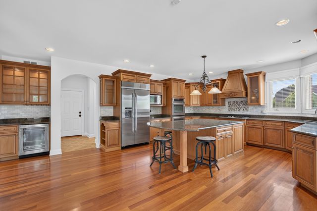 21052 S States Lane, Shorewood, IL 60404