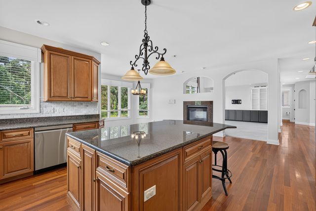 21052 S States Lane, Shorewood, IL 60404