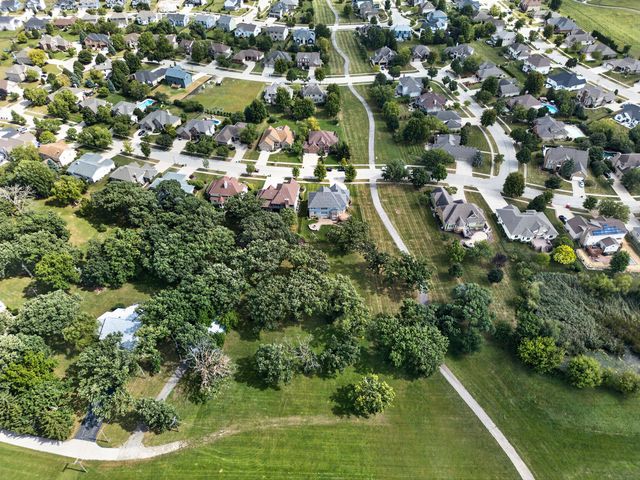21052 S States Lane, Shorewood, IL 60404