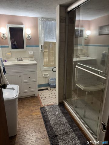 78 East Putnam Road, Putnam, CT 06260