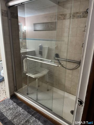 78 East Putnam Road, Putnam, CT 06260