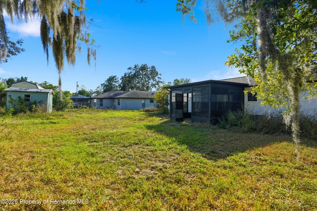 2304 Hawthorne Road, Spring Hill, FL 34609