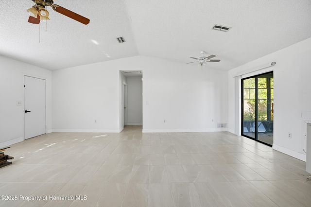 2304 Hawthorne Road, Spring Hill, FL 34609