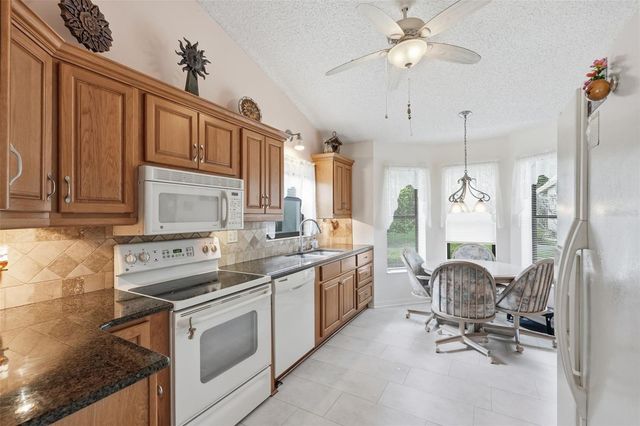 3254 LORI LANE B, New Port Richey, FL 34655