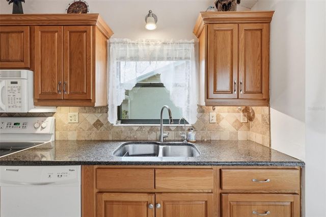 3254 LORI LANE B, New Port Richey, FL 34655