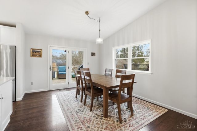 2 Kris Circle, Terrace Park, OH 45174