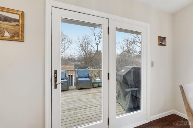 2 Kris Circle, Terrace Park, OH 45174