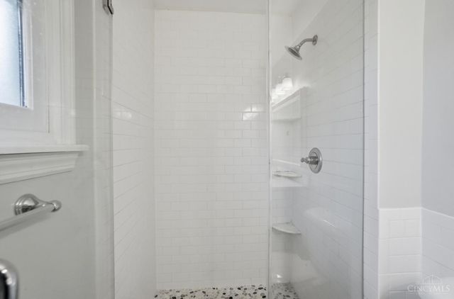 2 Kris Circle, Terrace Park, OH 45174