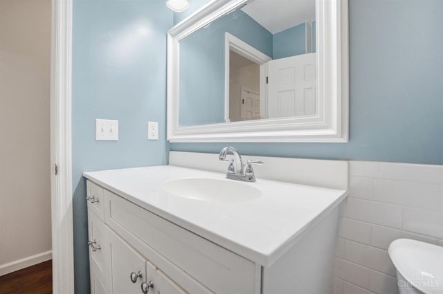 2 Kris Circle, Terrace Park, OH 45174