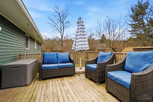 2 Kris Circle, Terrace Park, OH 45174