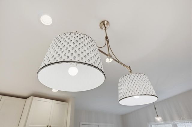 2 Kris Circle, Terrace Park, OH 45174