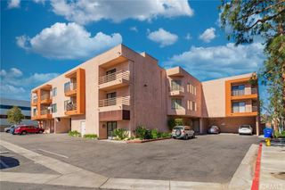 6815 Remmet Avenue 216, Canoga Park, CA 91303