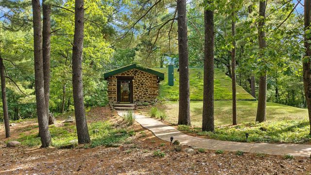 N7628 Industrial Road, Portage, WI 53901