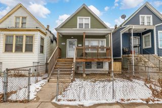 1240 W 74th Place, Chicago, IL 60636