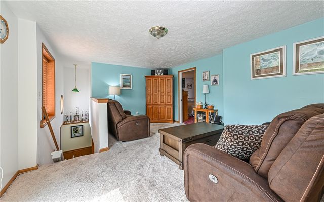 3511 Sunnyvale Dr, West Deer, PA 15101