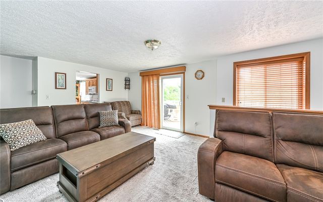 3511 Sunnyvale Dr, West Deer, PA 15101