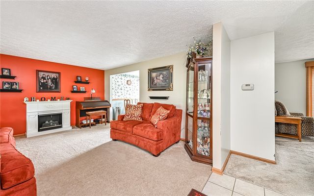 3511 Sunnyvale Dr, West Deer, PA 15101
