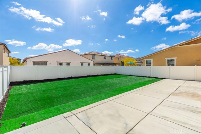 30862 Primrose Drive, Menifee, CA 92584