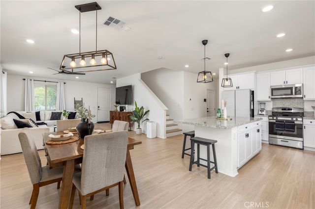 30862 Primrose Drive, Menifee, CA 92584