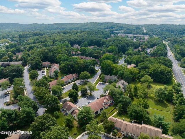 258 Grassmere Court, Aberdeen, NJ 07747