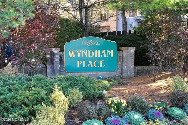 258 Grassmere Court, Aberdeen, NJ 07747