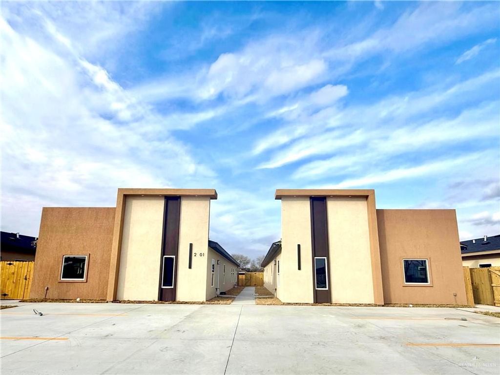 2701 W Bliss Street 4, Edinburg, TX 78539