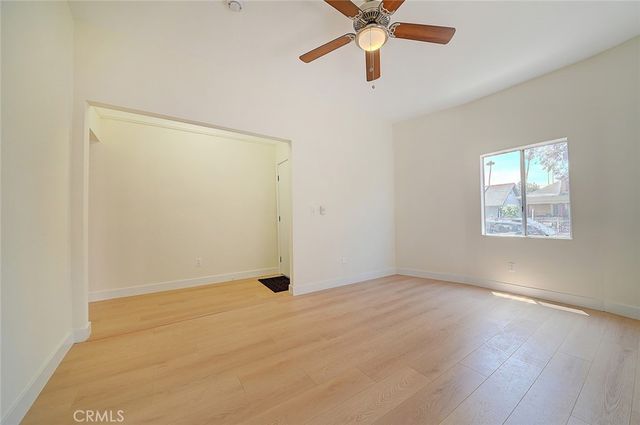 811 E 42nd, Los Angeles, CA 90011