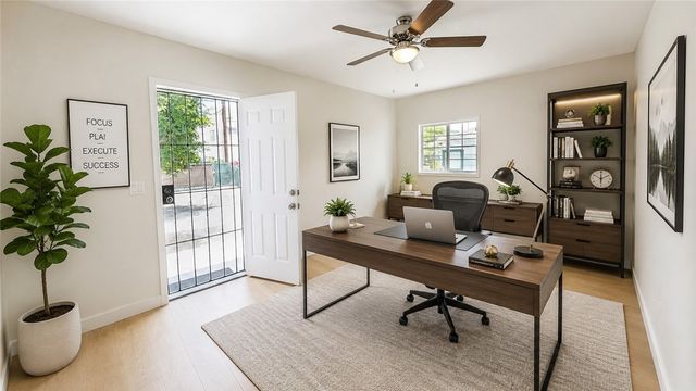 811 E 42nd, Los Angeles, CA 90011