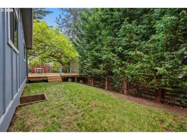 9405 Sw 2ND Ave, Portland, OR 97219