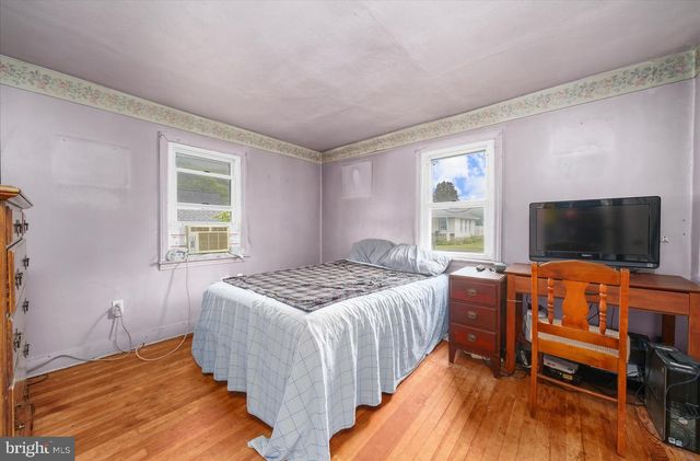 138 W SIXTH ST, Pottstown, PA 19464