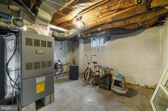 138 W SIXTH ST, Pottstown, PA 19464
