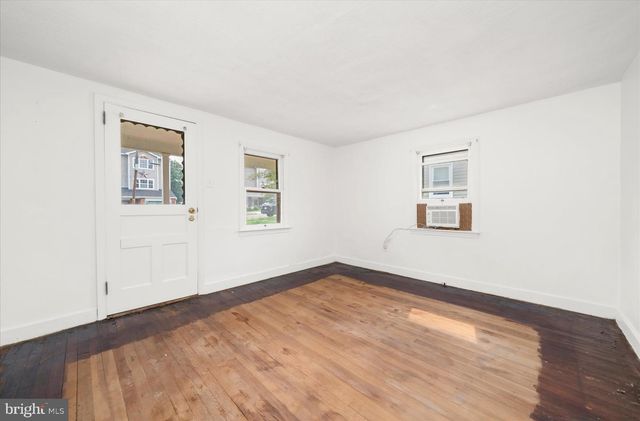 138 W SIXTH ST, Pottstown, PA 19464
